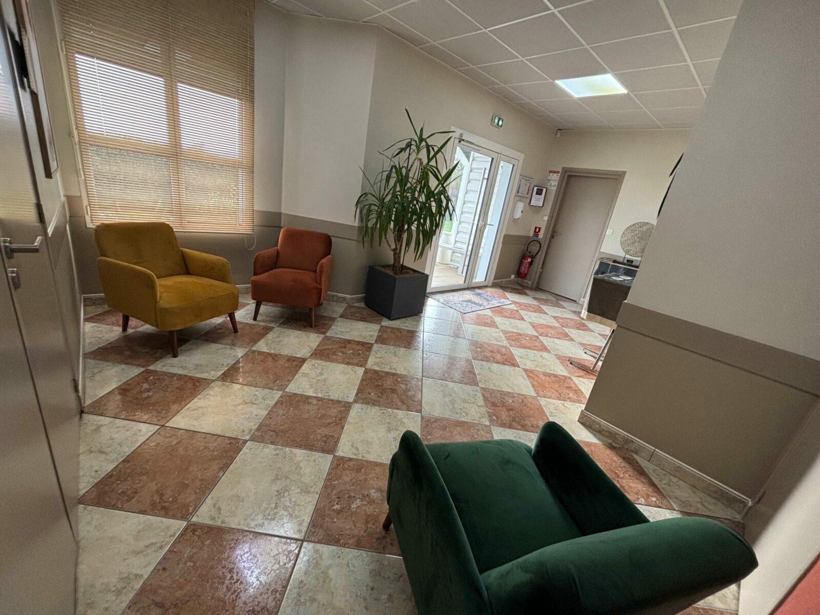 Pompes Funebres Rault Ambulances Locmine Hall1